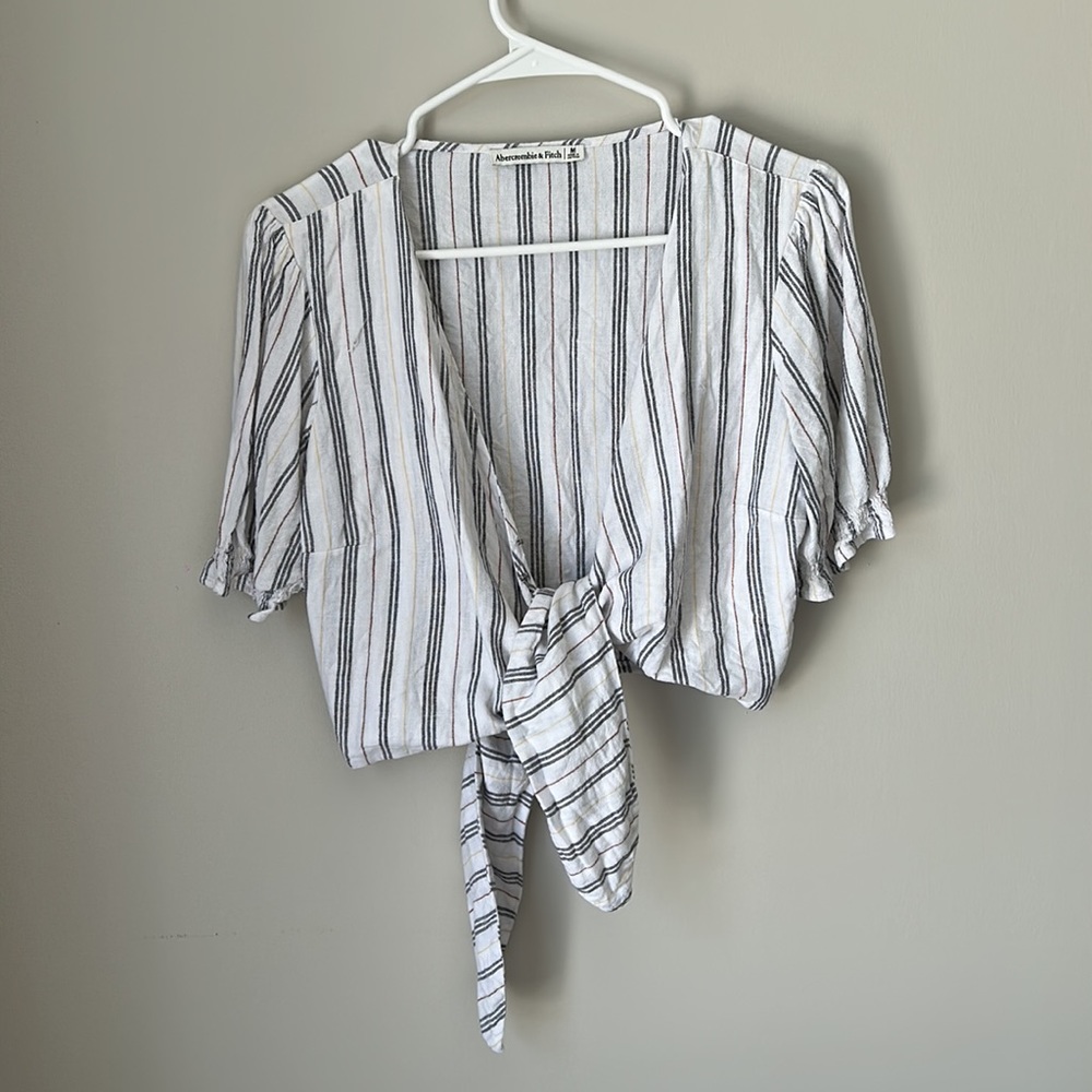 Abercrombie & Fitch Tie Top